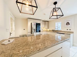 Photo 26- click for photo gallery